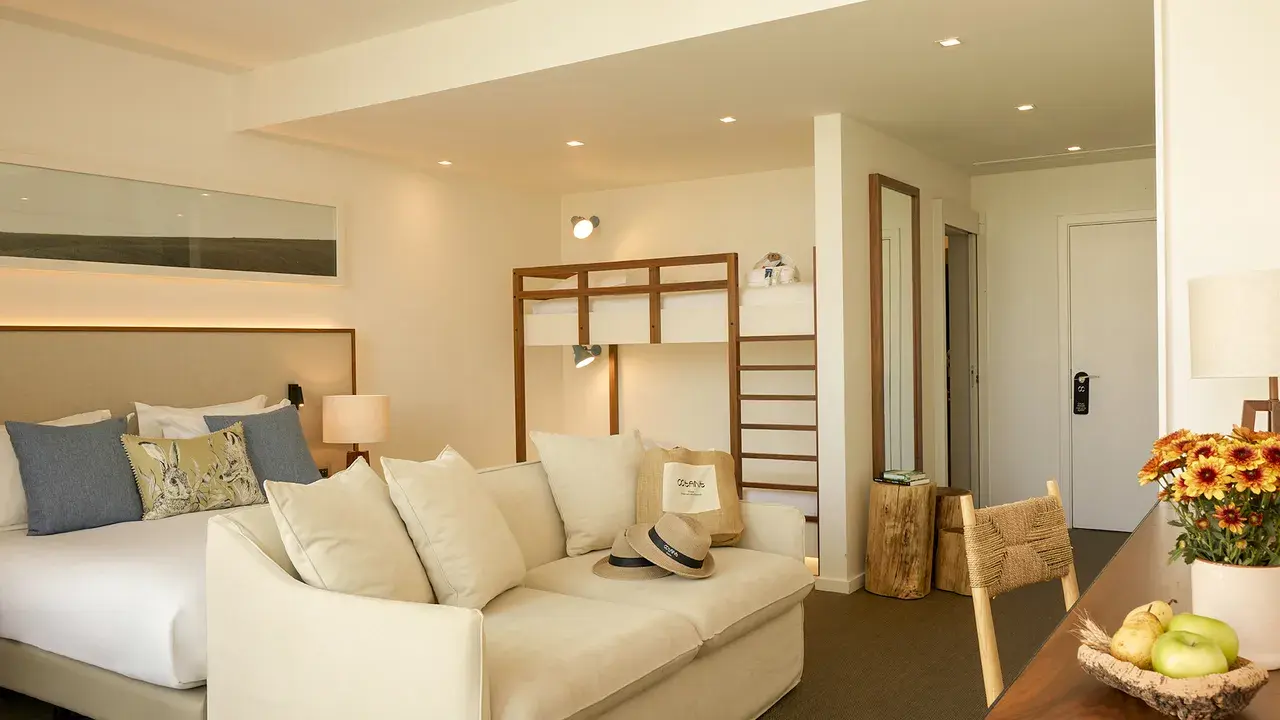 Featuring a spacious outdoor area these rooms have a large double bed with a set of bunk beds. Area of the room: 33 m2 + terrace 15 m2